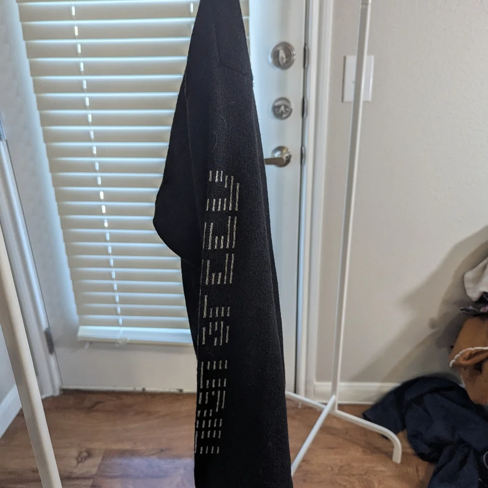 Urban Outfitter Black Sweater with Striped Collar Size Small - Picture 7 of 8